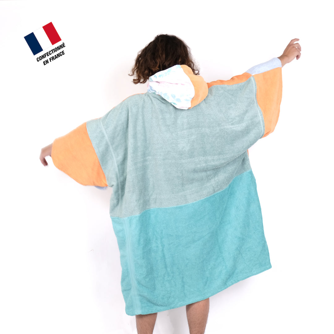 Poncho Anfibi unisexe 100% Upcyclé « Orange Shell » modèle unique