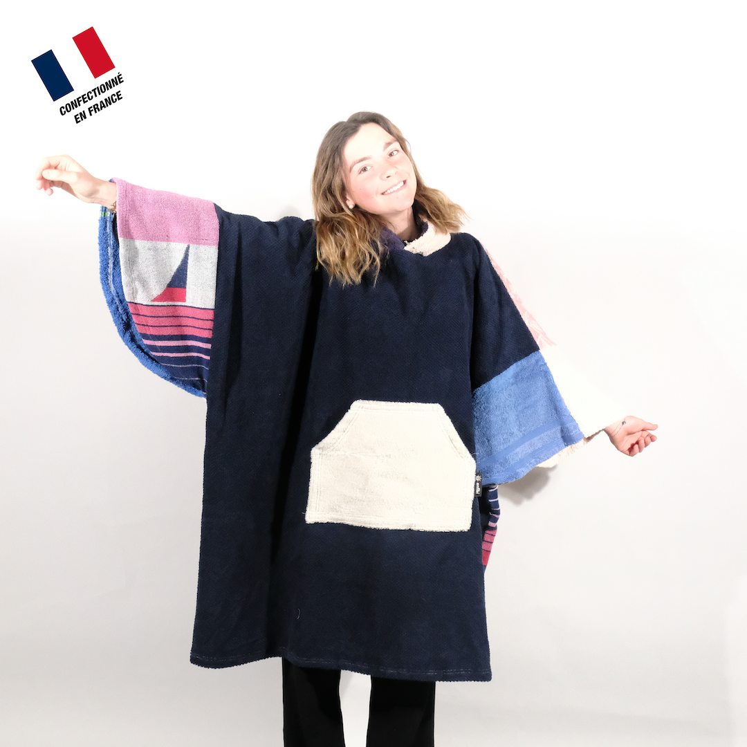 Poncho Anfibi unisexe 100% Upcyclé « White Pocket  » modèle unique