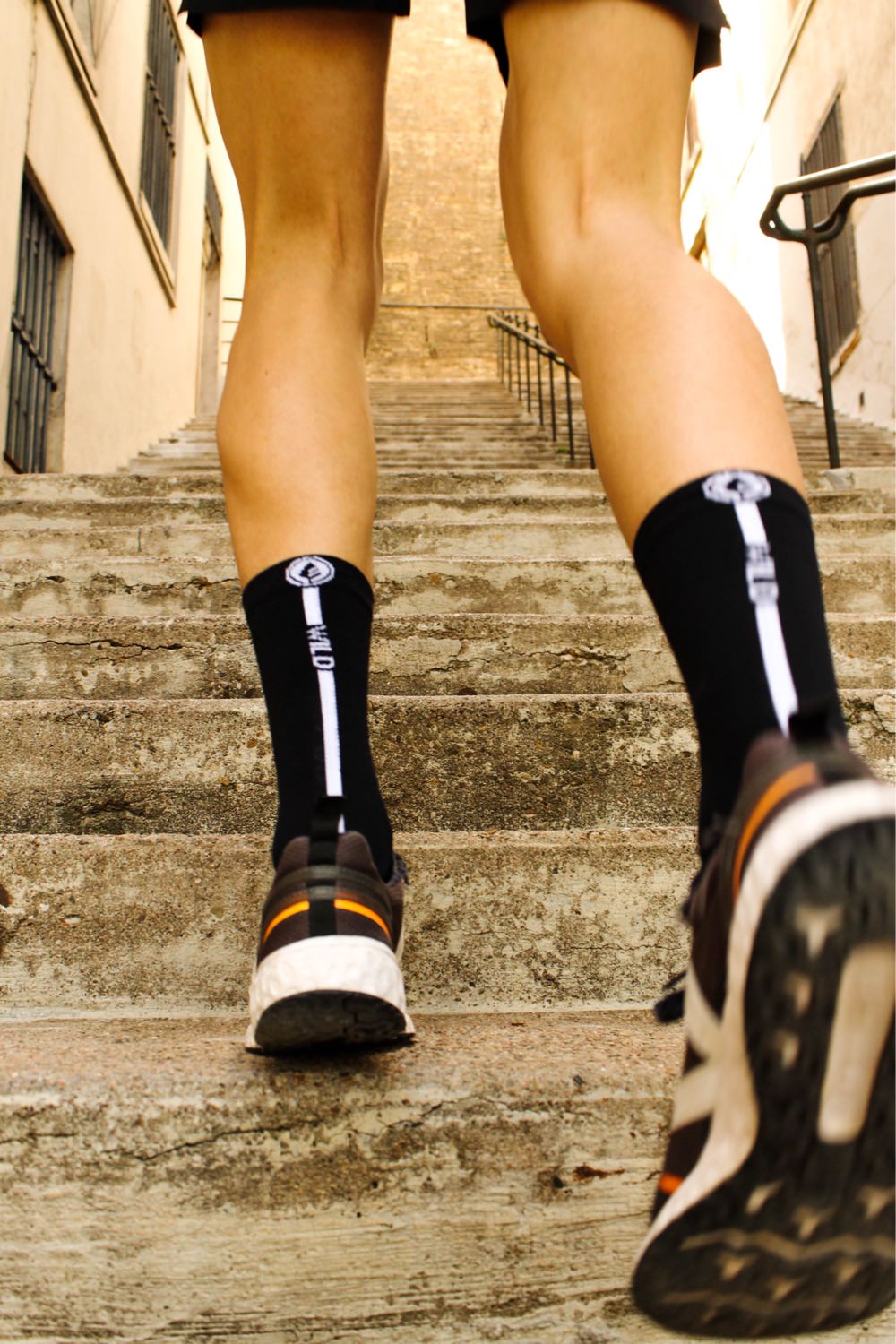 HIGH SOCKS - Running / Cycling Socks [black]